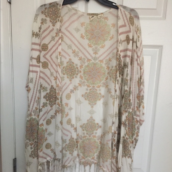 Sweaters - Super cute stylish Kimono